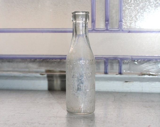 Antique Burnham's Clam Bouillon Bottle