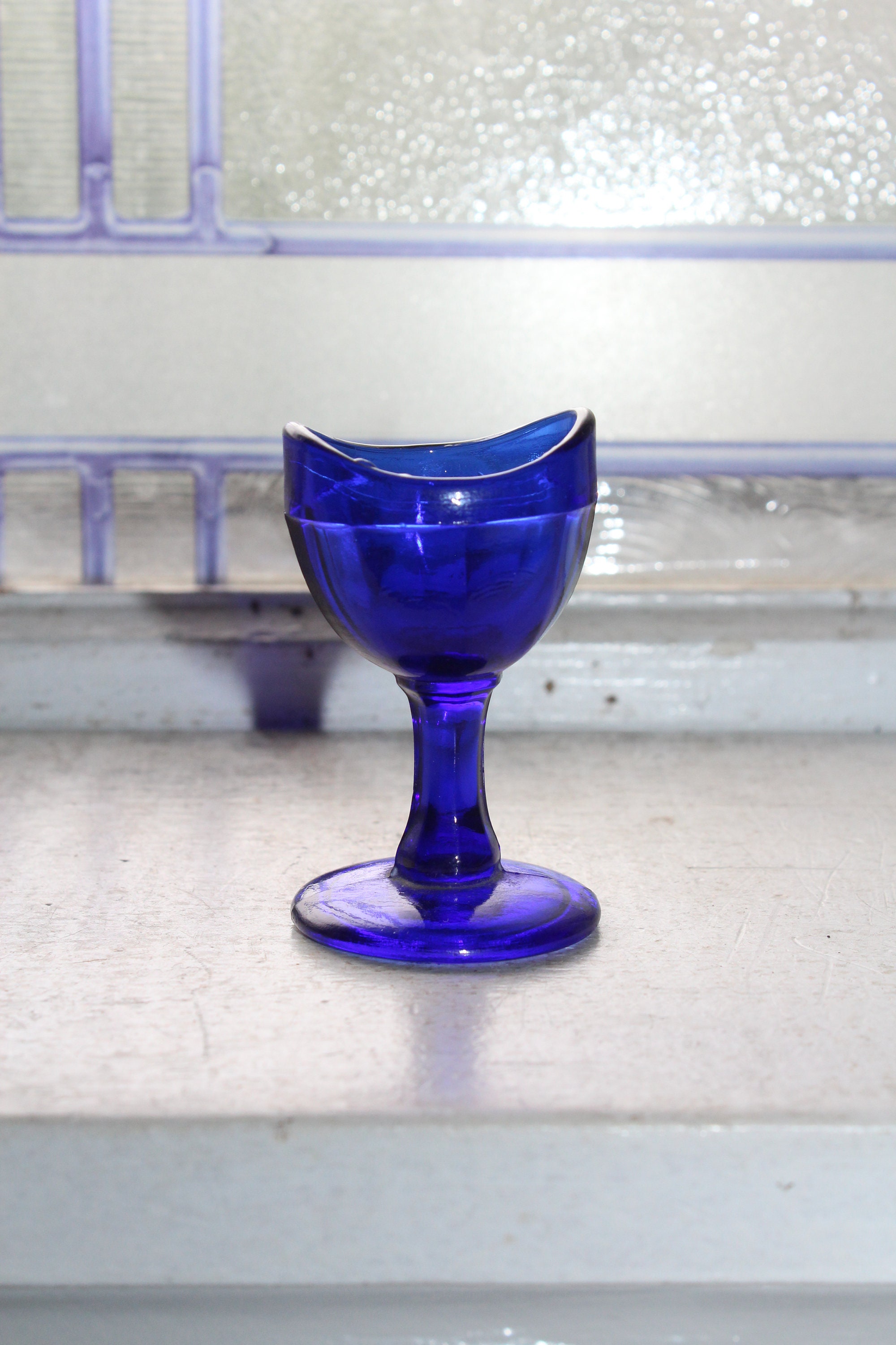 Antique Cobalt Blue Glass Eye Cup Eye Wash