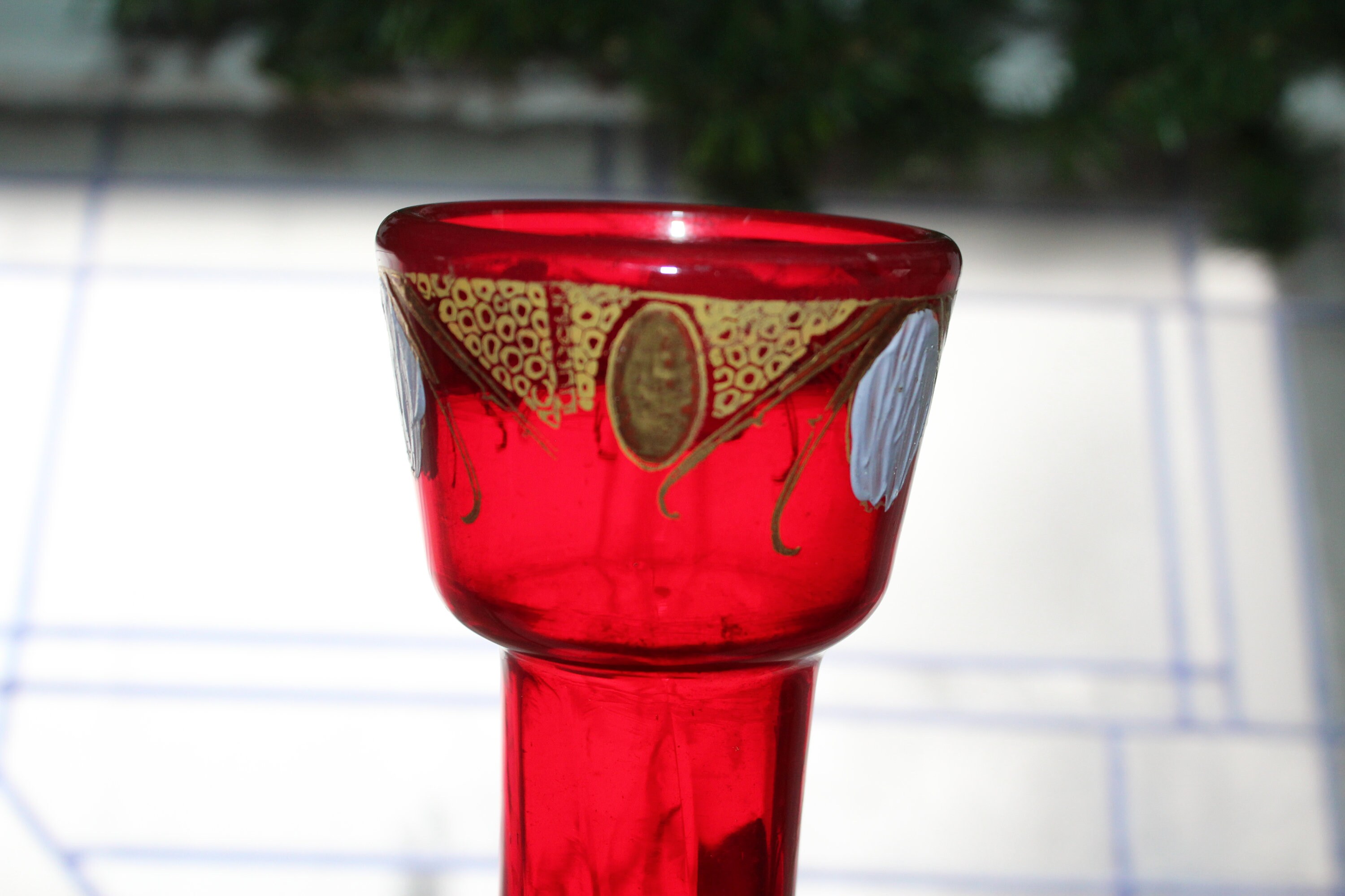 Large Antique Victorian Red Glass Vase Hand Painted White Flowers 15