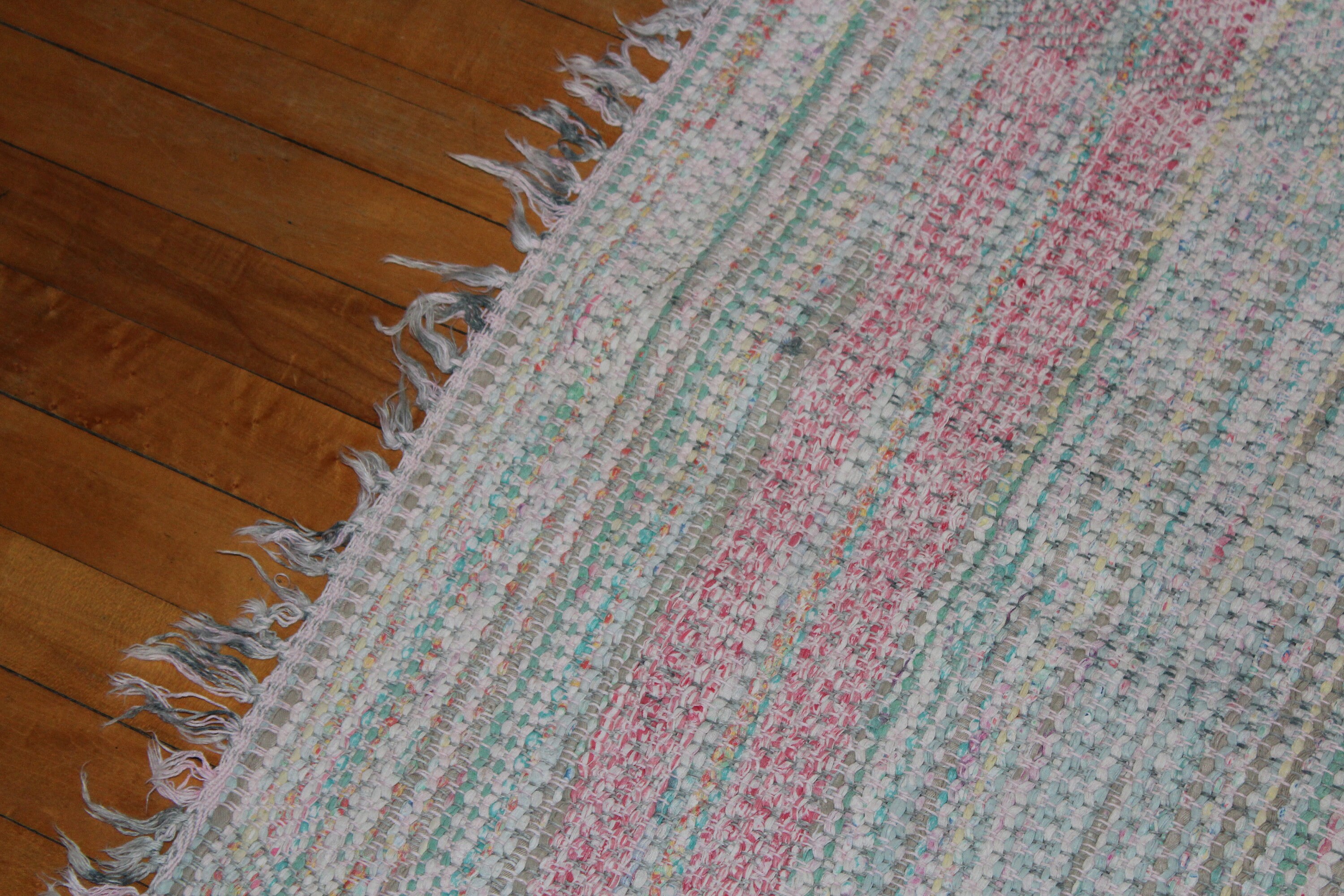 Vintage Country Rug Hand Loomed Rag Rug Rustic Farmhouse 1940s 56 x 28