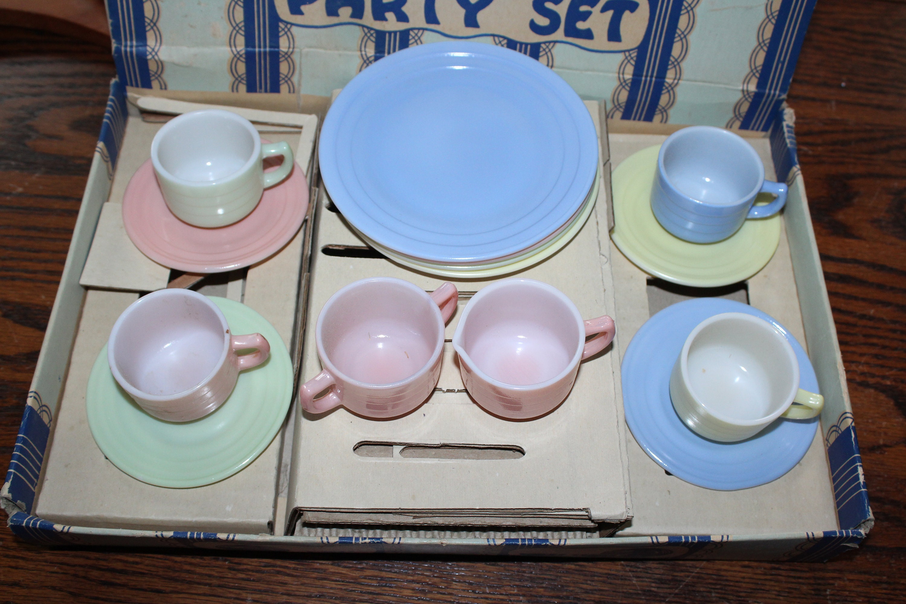 Little Hostess Party Set Vintage Toy Dishes Moderntone Platonite 1950s
