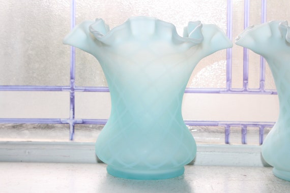 フェントン ブルー ダイヤモンド キルティング花瓶 ペア サテンガラス