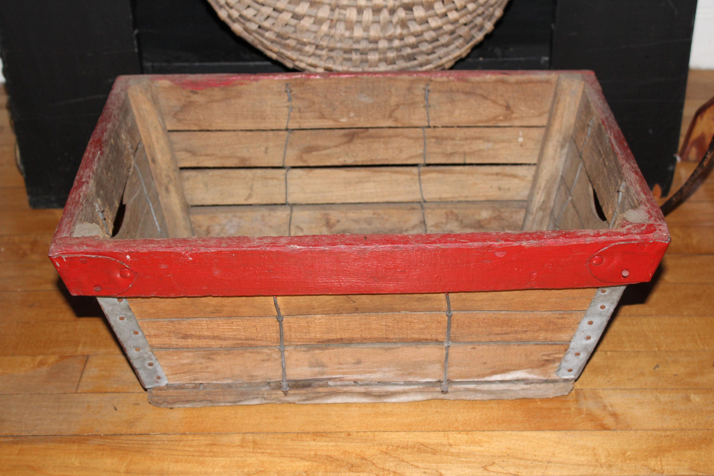Large Wood Vegetable Crate Slant Side Antique Rustic Farmhouse