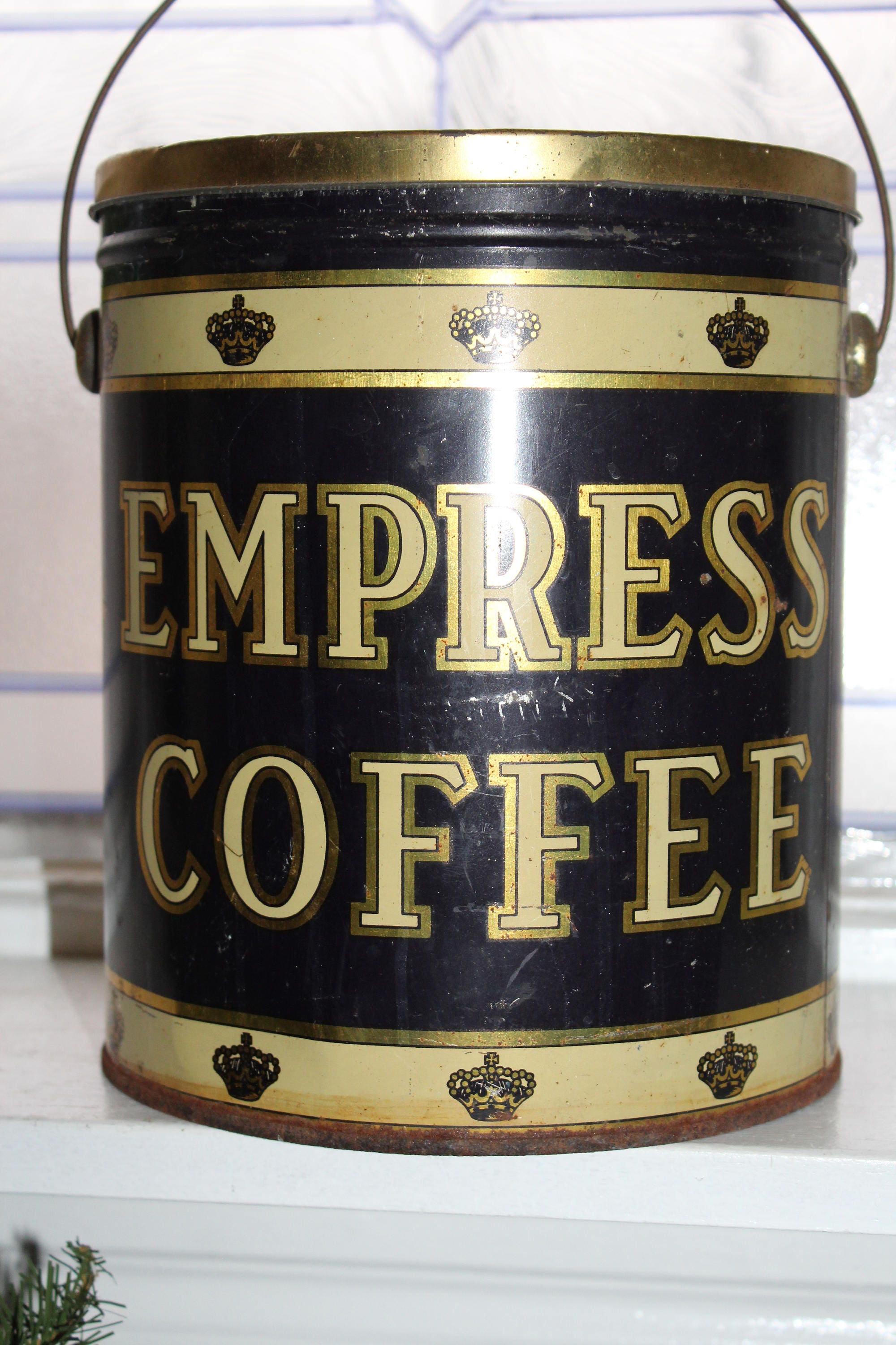 Large Antique Empress Coffee Tin 5 Lb Farmhouse Decor
