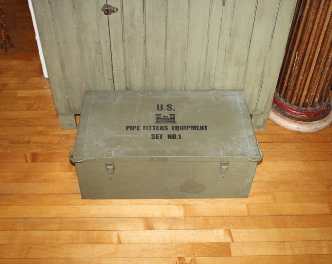 Vintage US Army Pipe Fitters Equipment Trunk Military Collectible