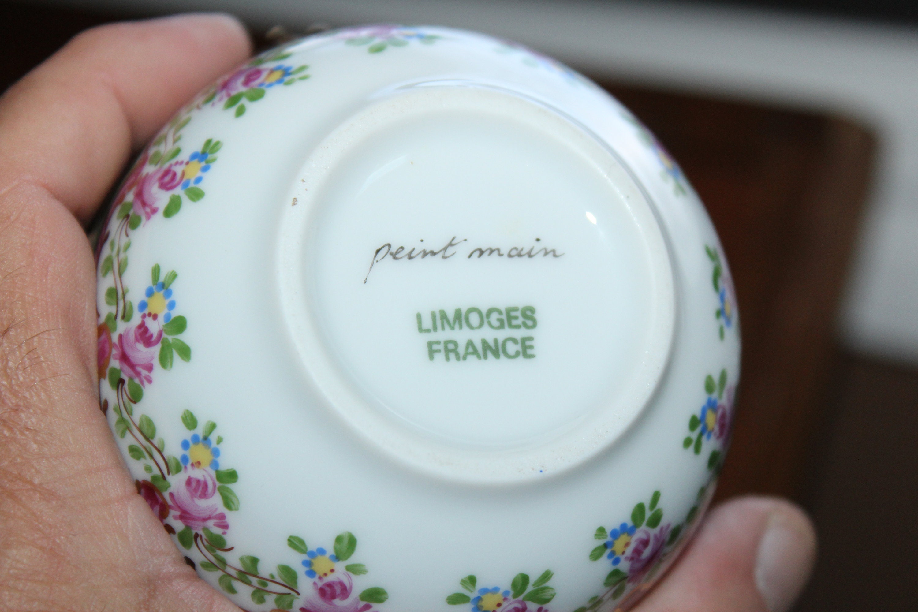 Large Vintage Limoges Peint Main Trinket Box Pink Roses Floral Design