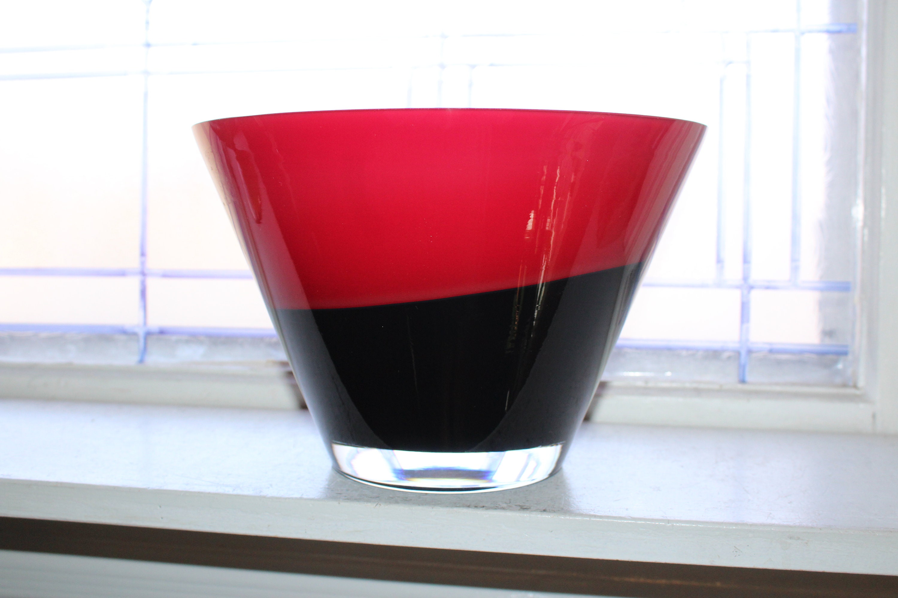 Large Art Glass Fruit Bowl Red and Black