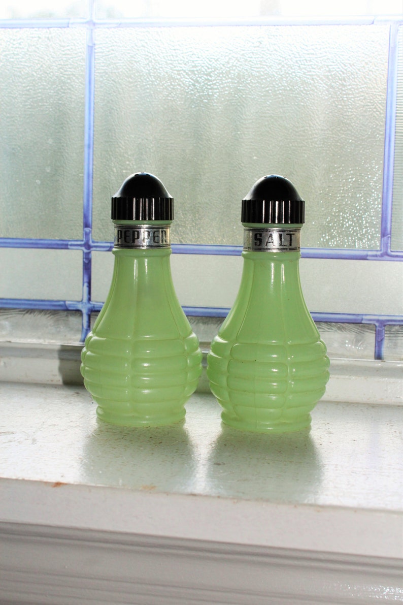 Vintage Salt & Pepper Shakers 1940s Euclid Coffee Co. Green Etsy