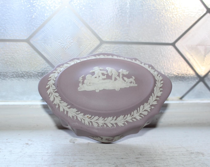 Vintage Wedgwood Trinket Box Lilac Jasperware Signed by Lord Wedgwood