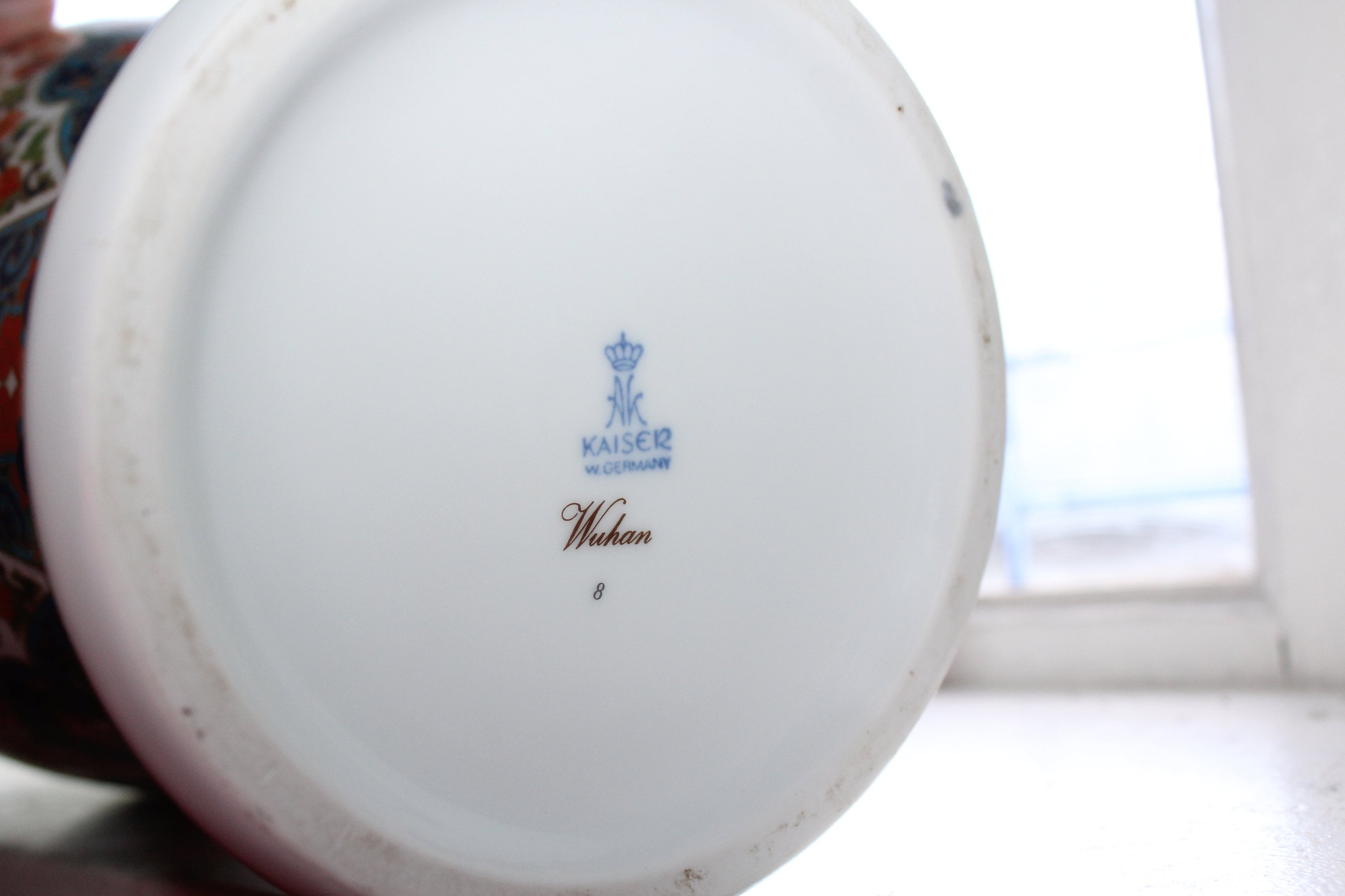 Large Kaiser Wuhan Porcelain Floor Vase Asian Design Germany