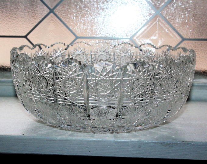 Elegant Vintage Cut Crystal Bowl Queen's Lace Bohemia Czech