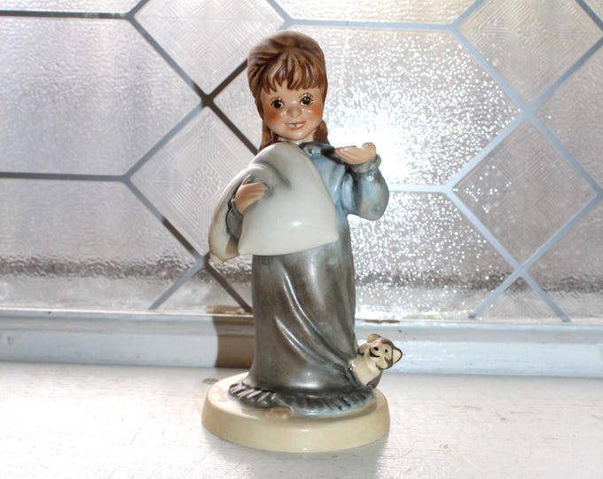 Goebel Figurine Penny For A Tooth #11607-15 TMK5 1978