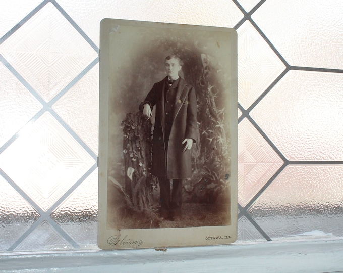 Vintage Cabinet Card Photograph Known Victorian Gentleman