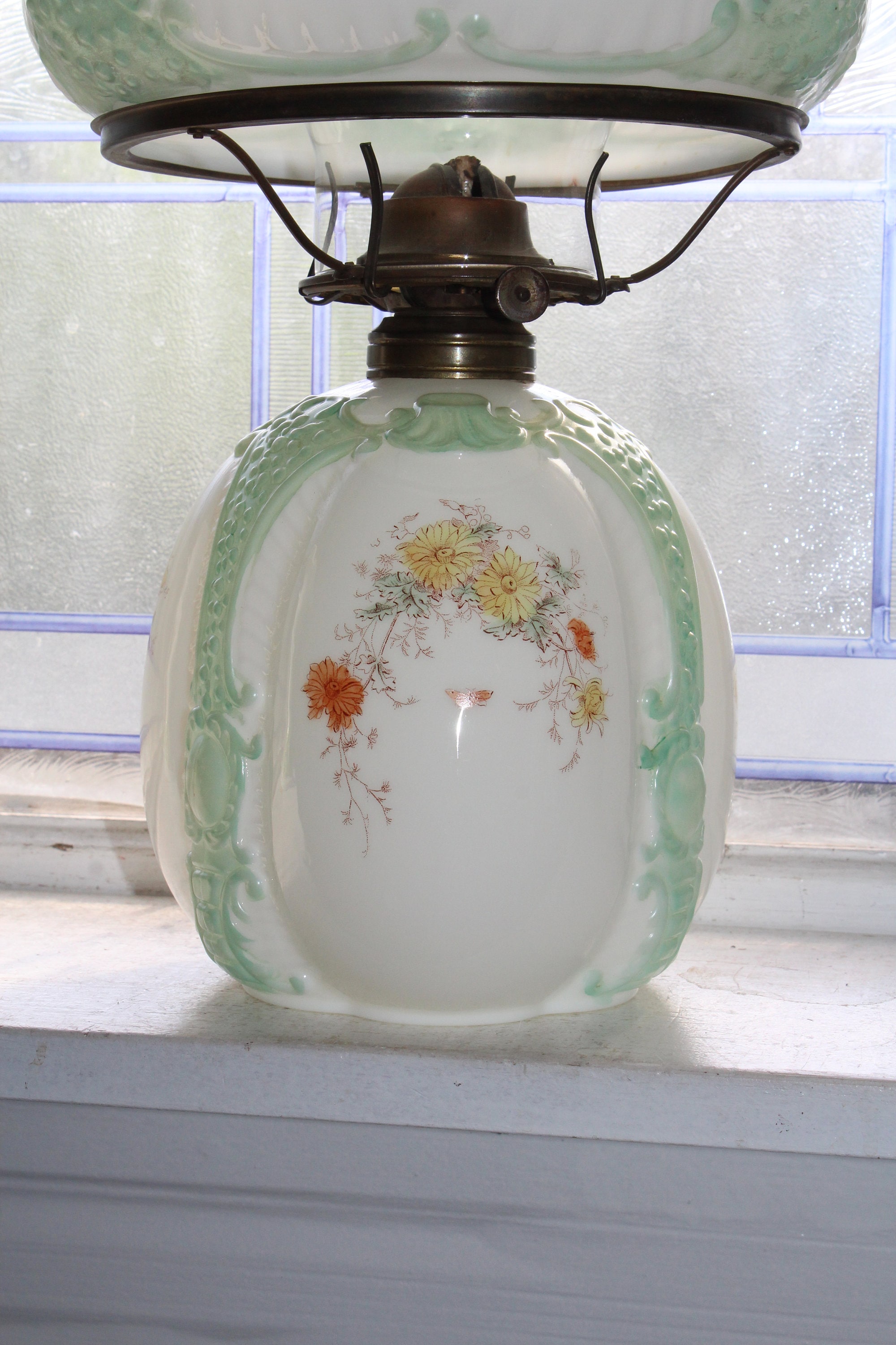 Antique Victorian Parlor Lamp 19th Century