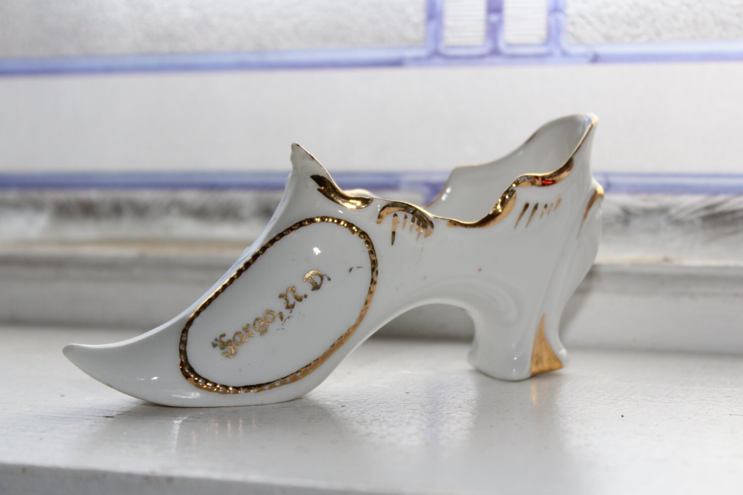 Antique Porcelain Shoe Souvenir Fargo North Dakota