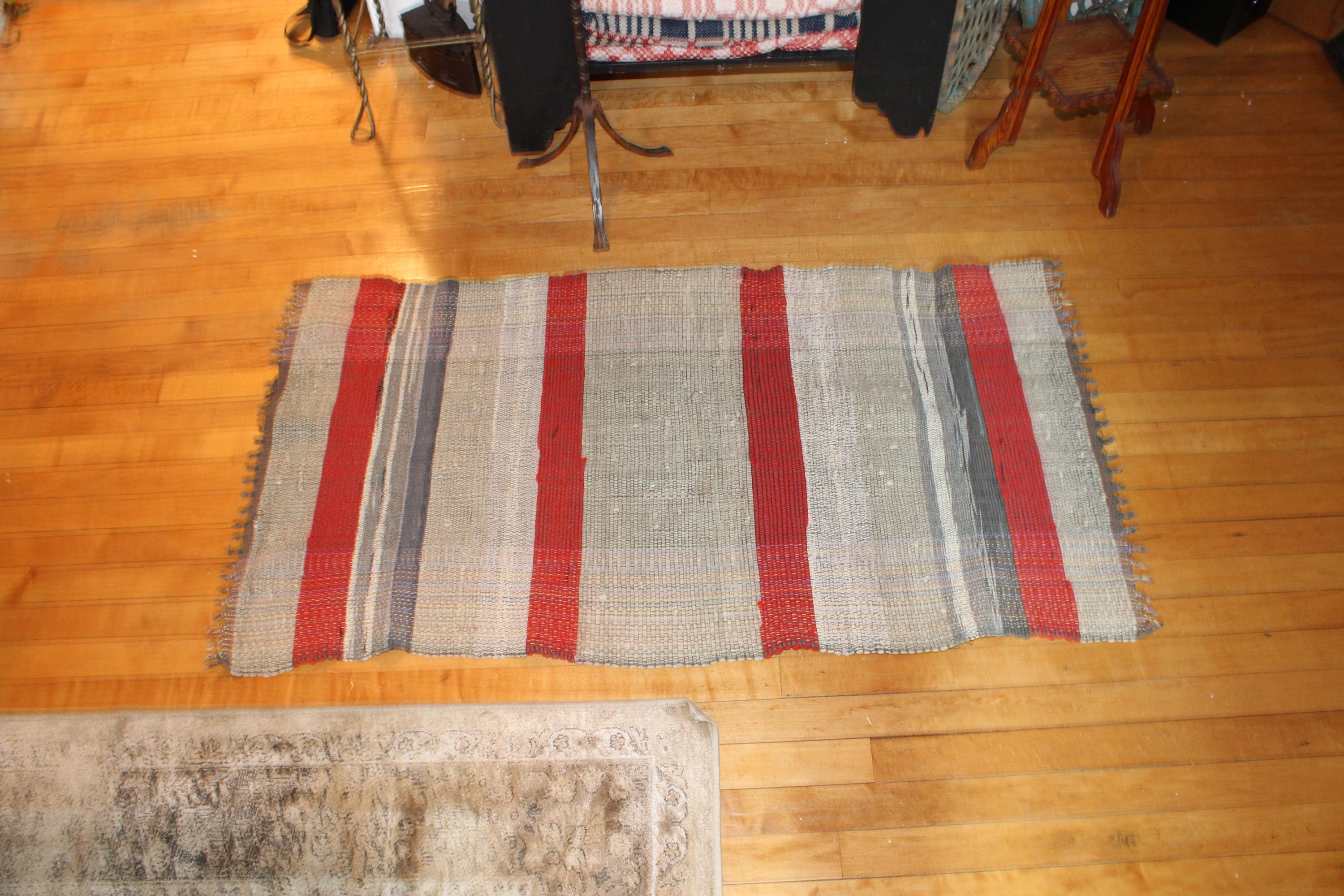 Vintage Country Rug Hand Loomed Rag Rug Rustic Farmhouse 1930s 50 x 28