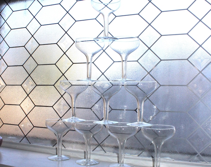 10 Vintage 1920s Art Deco Champagne Glasses Hollow Stem