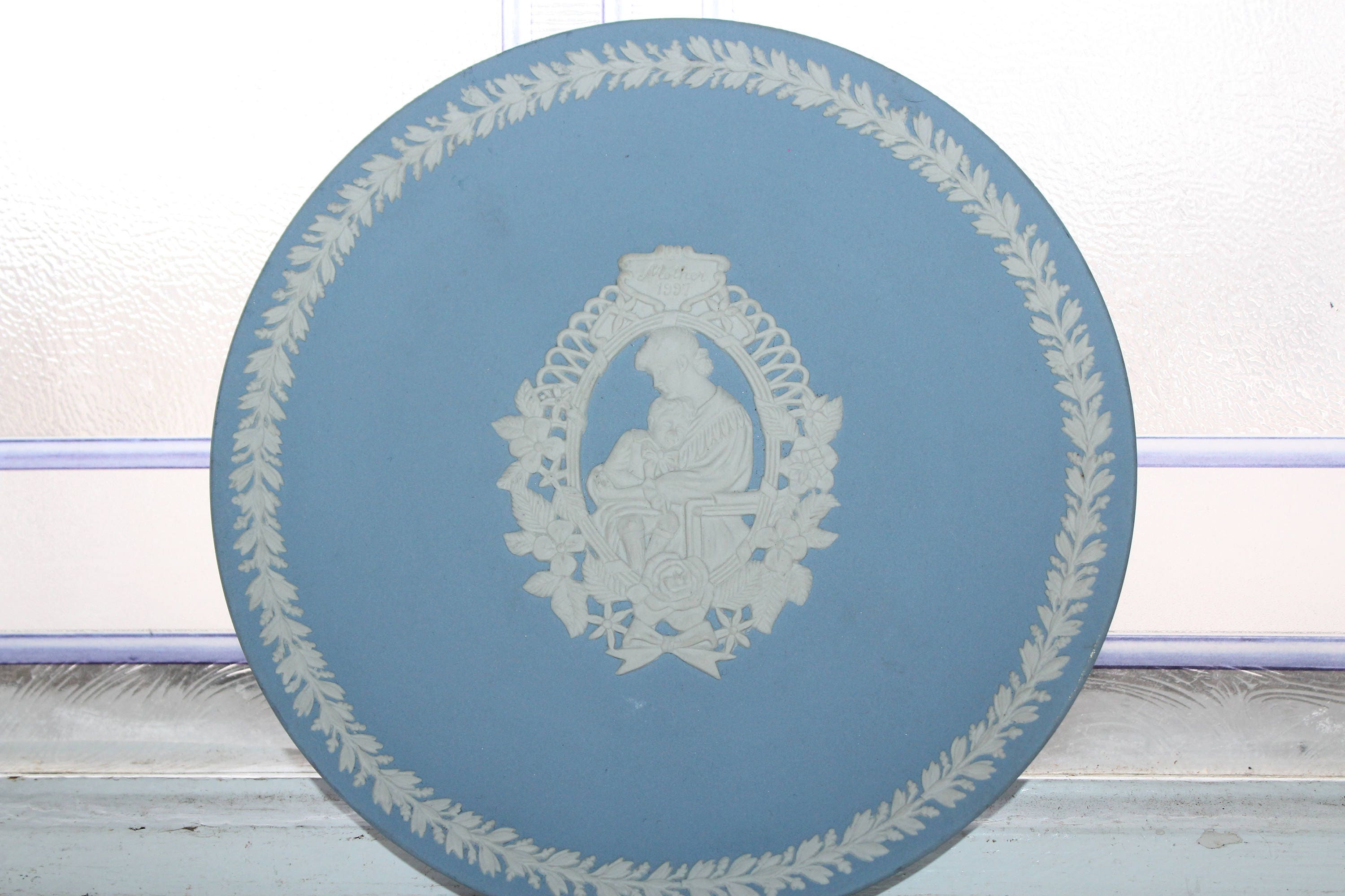 Vintage Wedgwood Jasperware Plate Mothers Day 1997