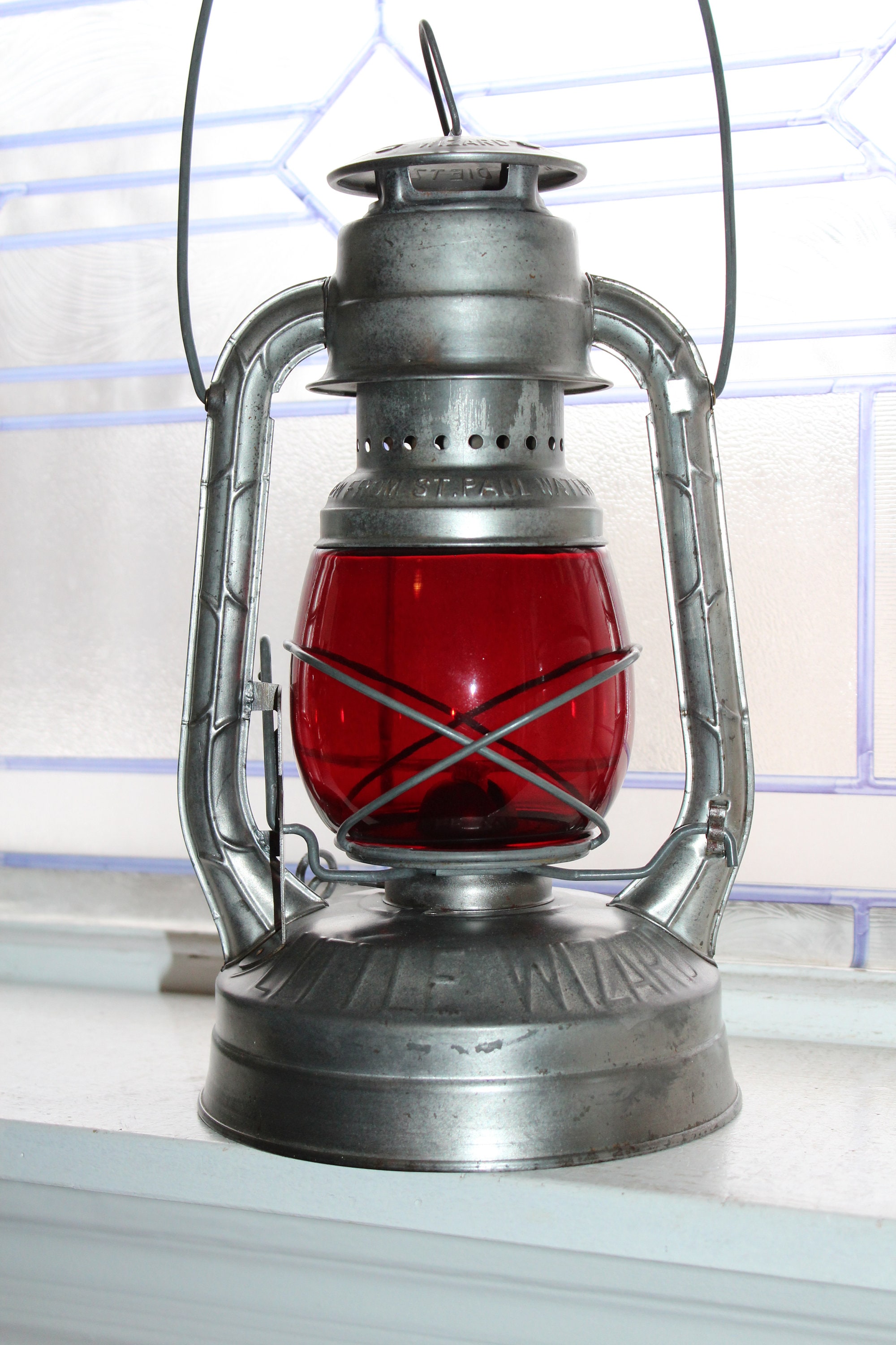 Vintage Kerosene Lantern Dietz Little Wizard Red Globe St Paul Water Dept