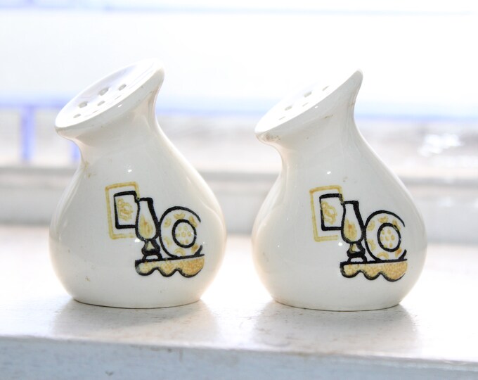 Mid Century Modern Salt and Pepper Shakers Vintage 1950s