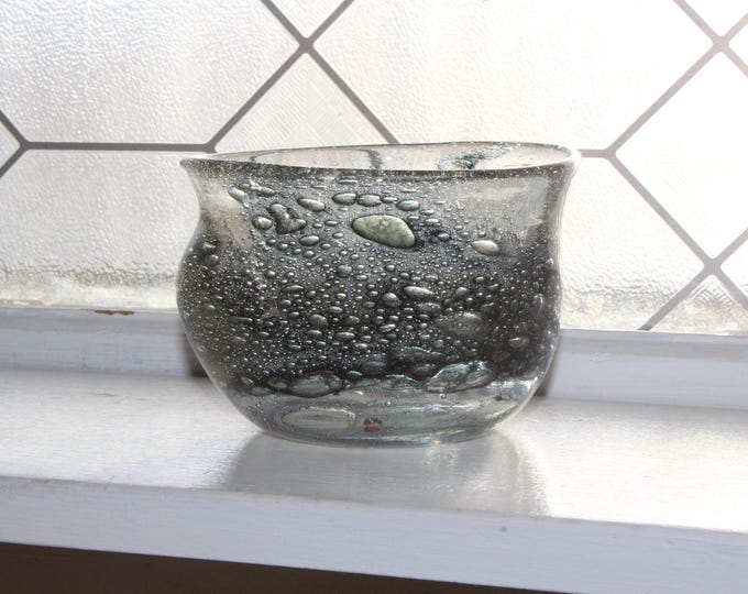 Vintage Benny Motzfeldt Hand Blown Studio Art Glass Vase Bubble Design