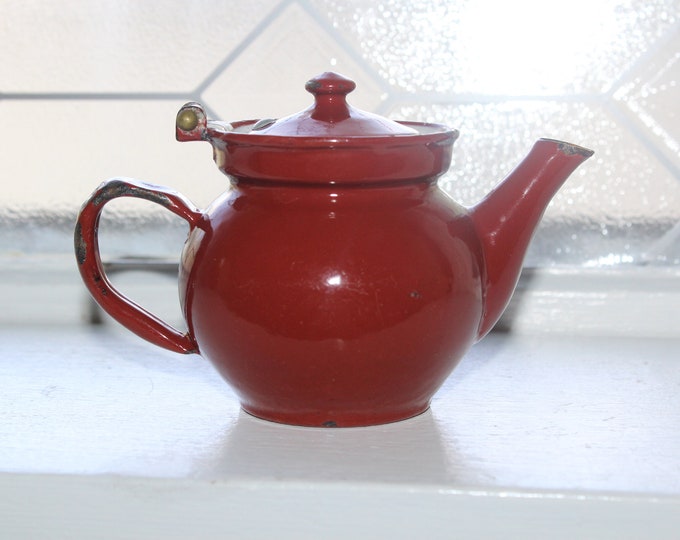 Vintage Small Brick Red Enamelware Teapot Graniteware