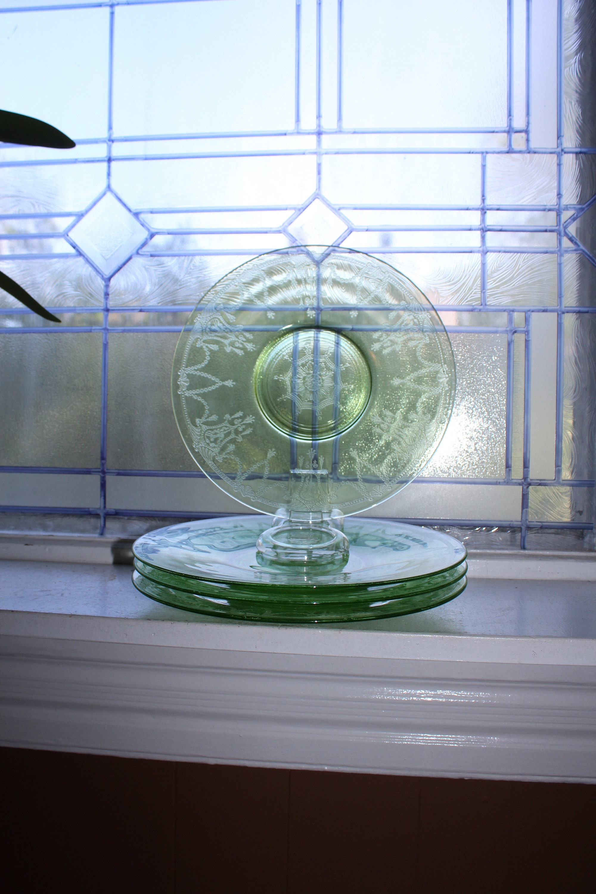 5 Green Depression Glass Dinner Plates Cameo Ballerina Vintage 1930s