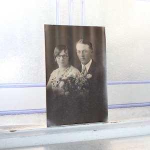 Vintage 1920er Jahre Fotografie Braut und Bräutigam
