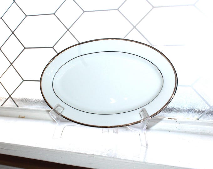 Nikko Band of Platinum Oval Butter or Relish Tray Patra