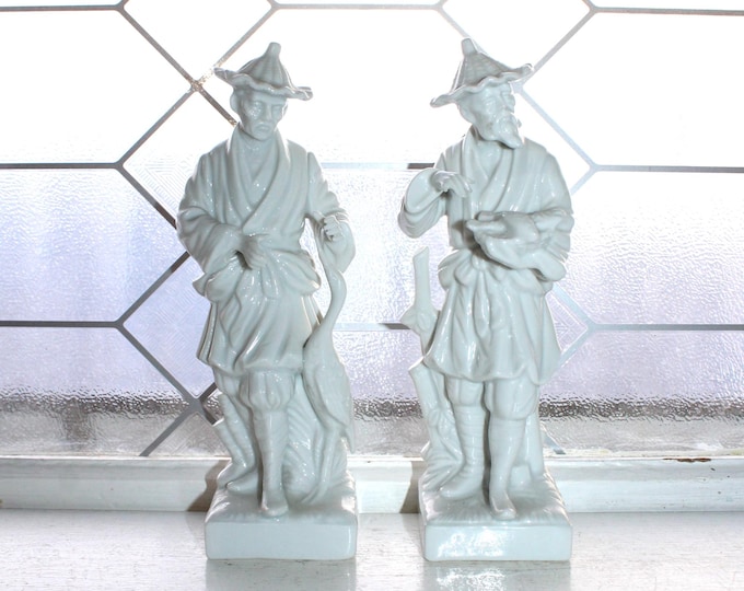 Stunning Fitz & Floyd White Blanc de Chine Figural Asian Men Pair w/ Crane Fish