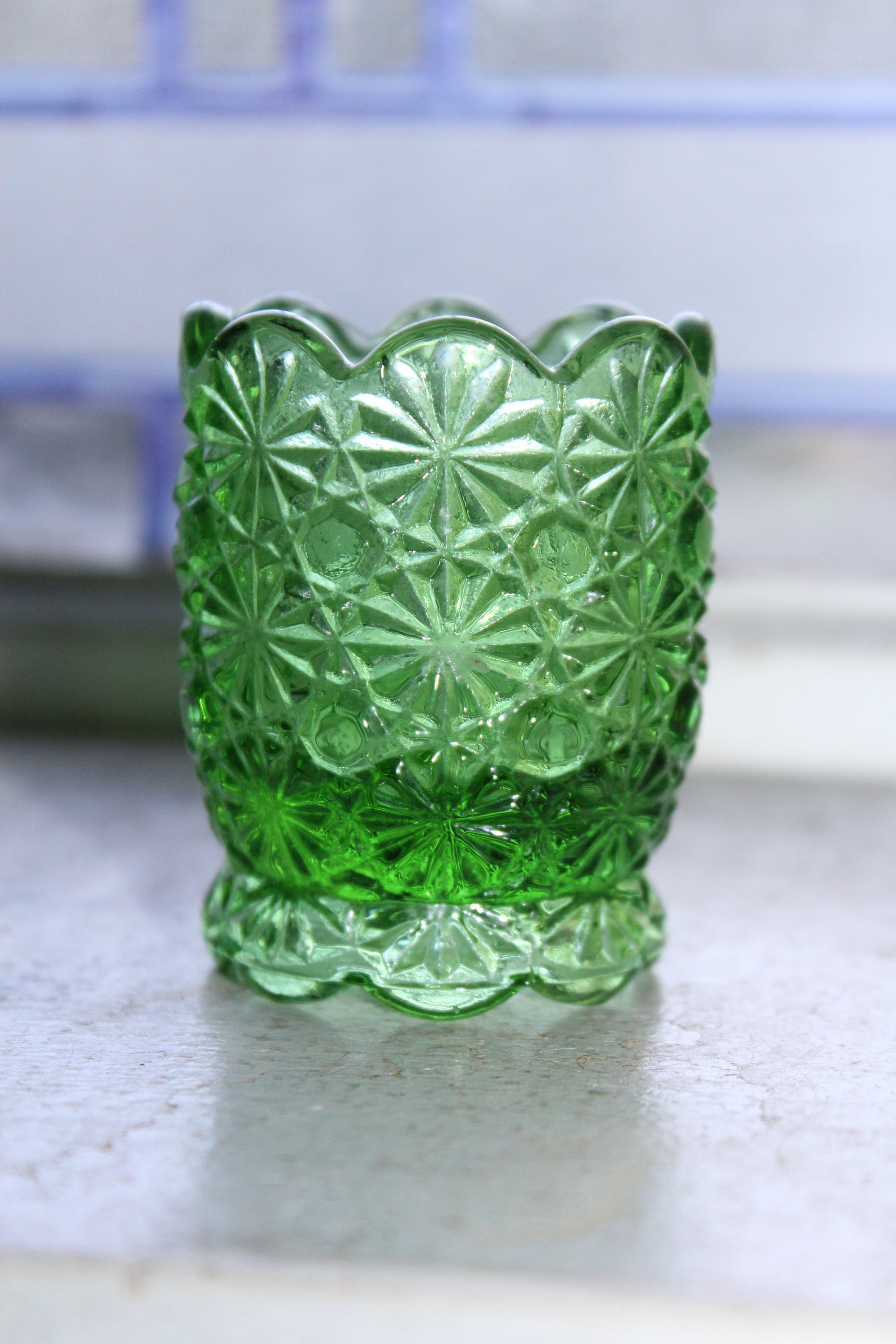 Vintage Green Glass Toothpick Holder Daisy and Button