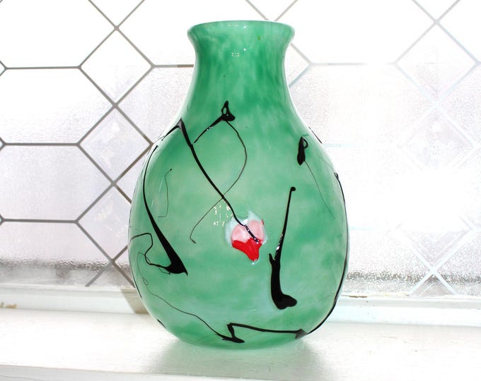 Tom Chapman Shiloh Hotglass Studio Glass Vase Hanging Hearts on Green