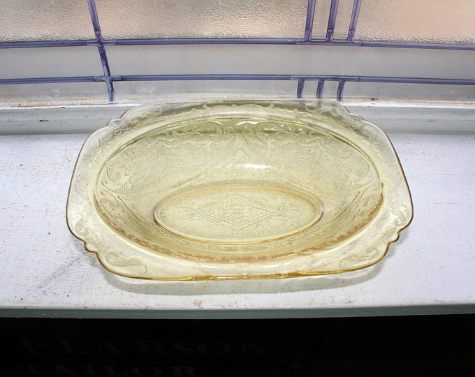 Amber Depression Glass Oval Vegetable Bowl Madrid Vintage 1930s