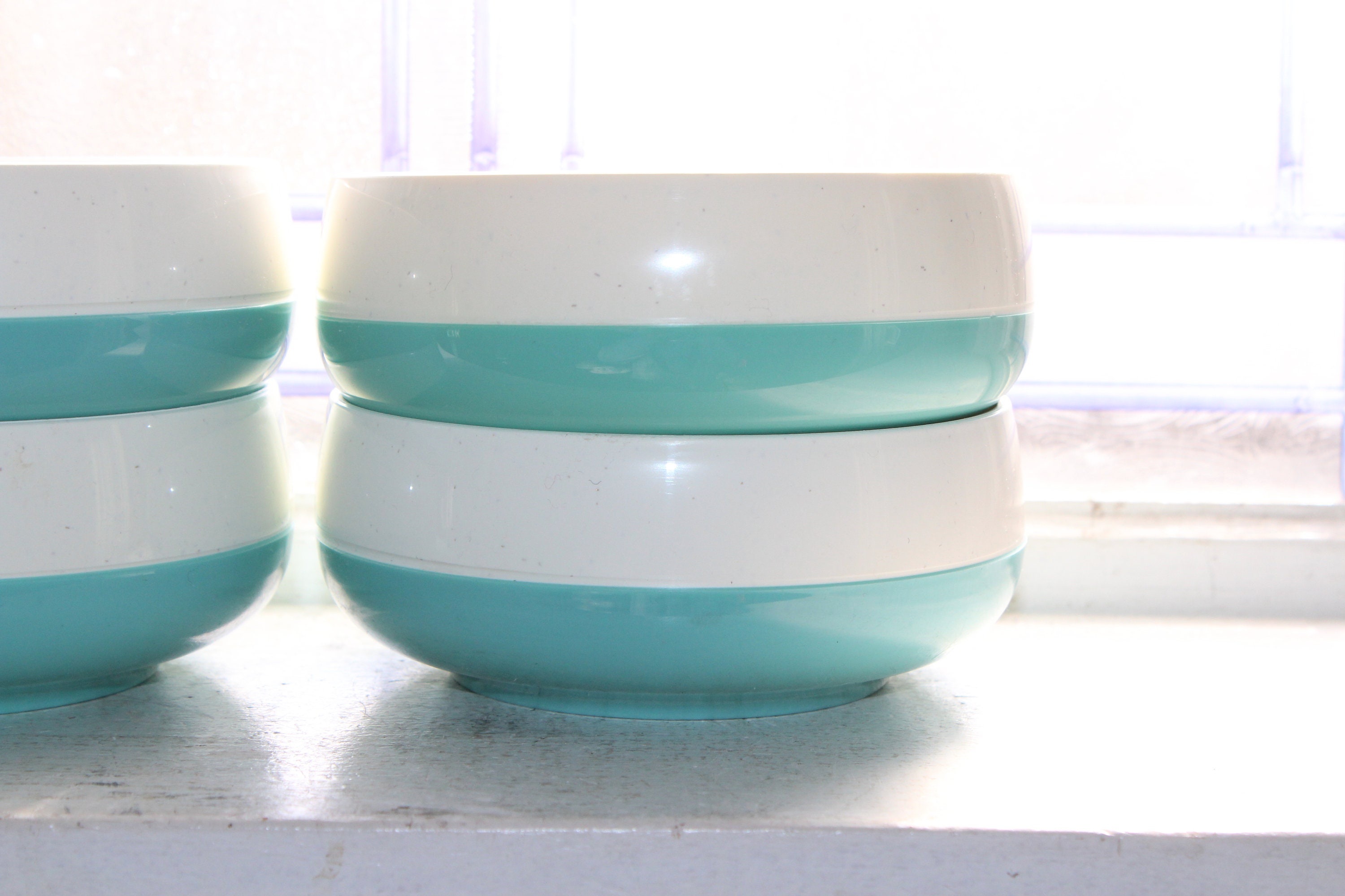 4 Vintage Mid Century Aqua & White Cereal Bowls Bopp Decker Vacron Camp