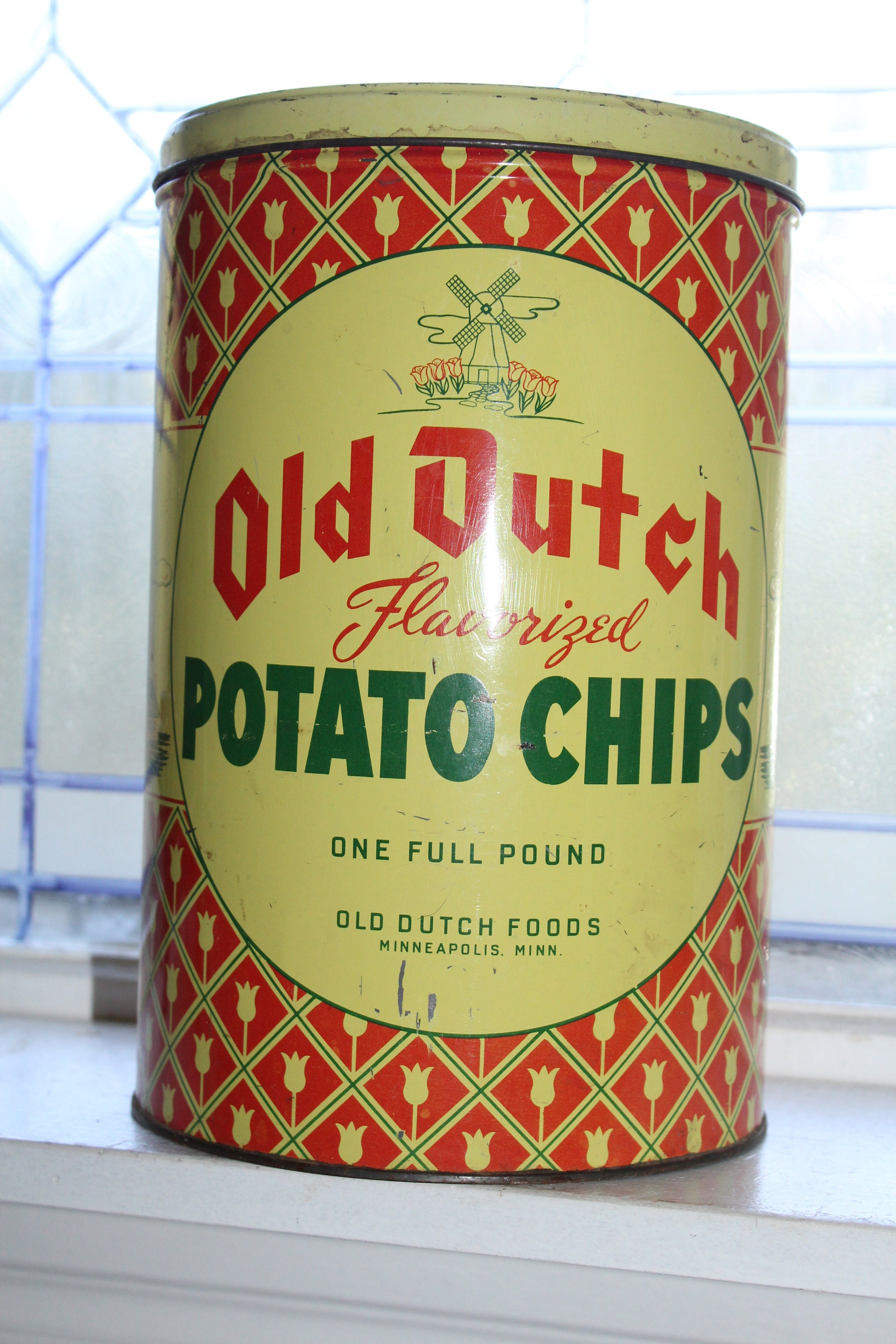Vintage Old Dutch Potato Chips Tin 1950s