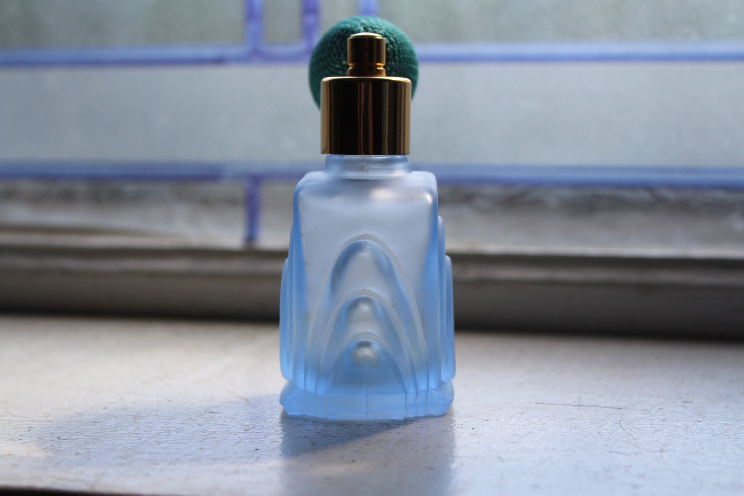 Download Vintage Blue Frosted Glass Perfume Bottle Atomizer