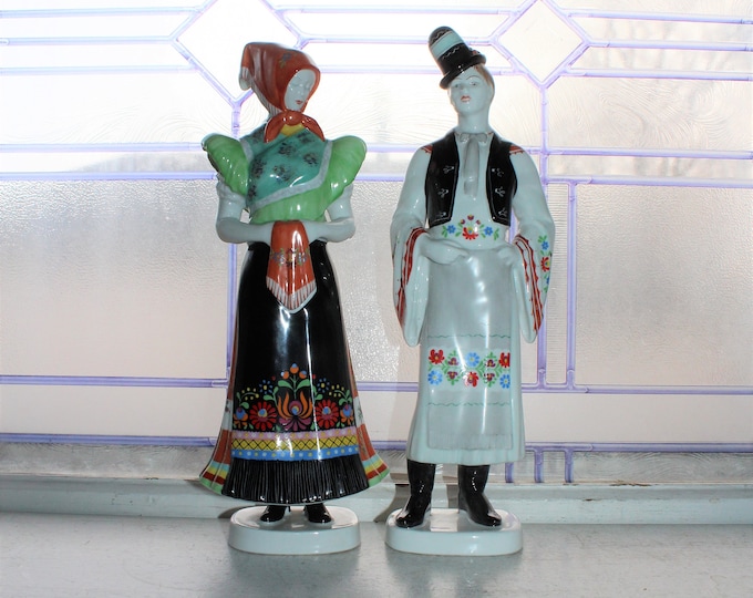 Large Vintage Hollohaza Hungary Porcelain Peasant Couple Statues