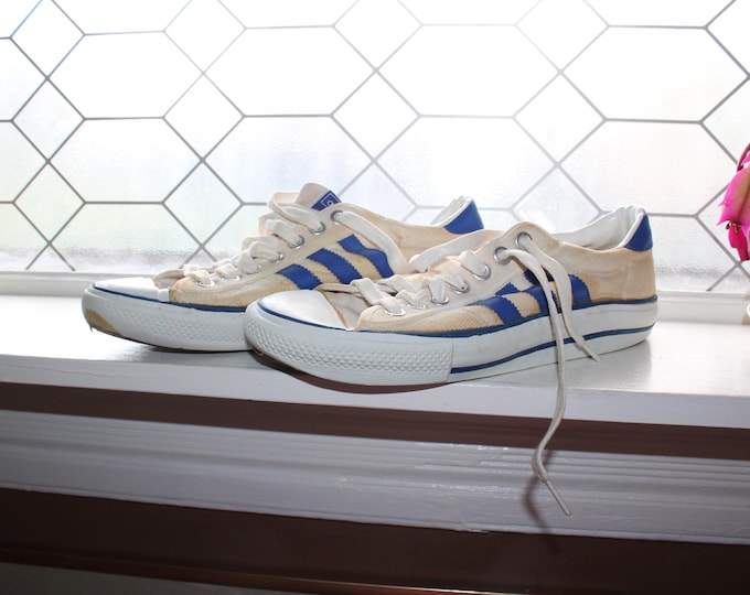 Vintage Adidas Shooting Star Low Top Canvas Sneakers with 3 Blue Stripes