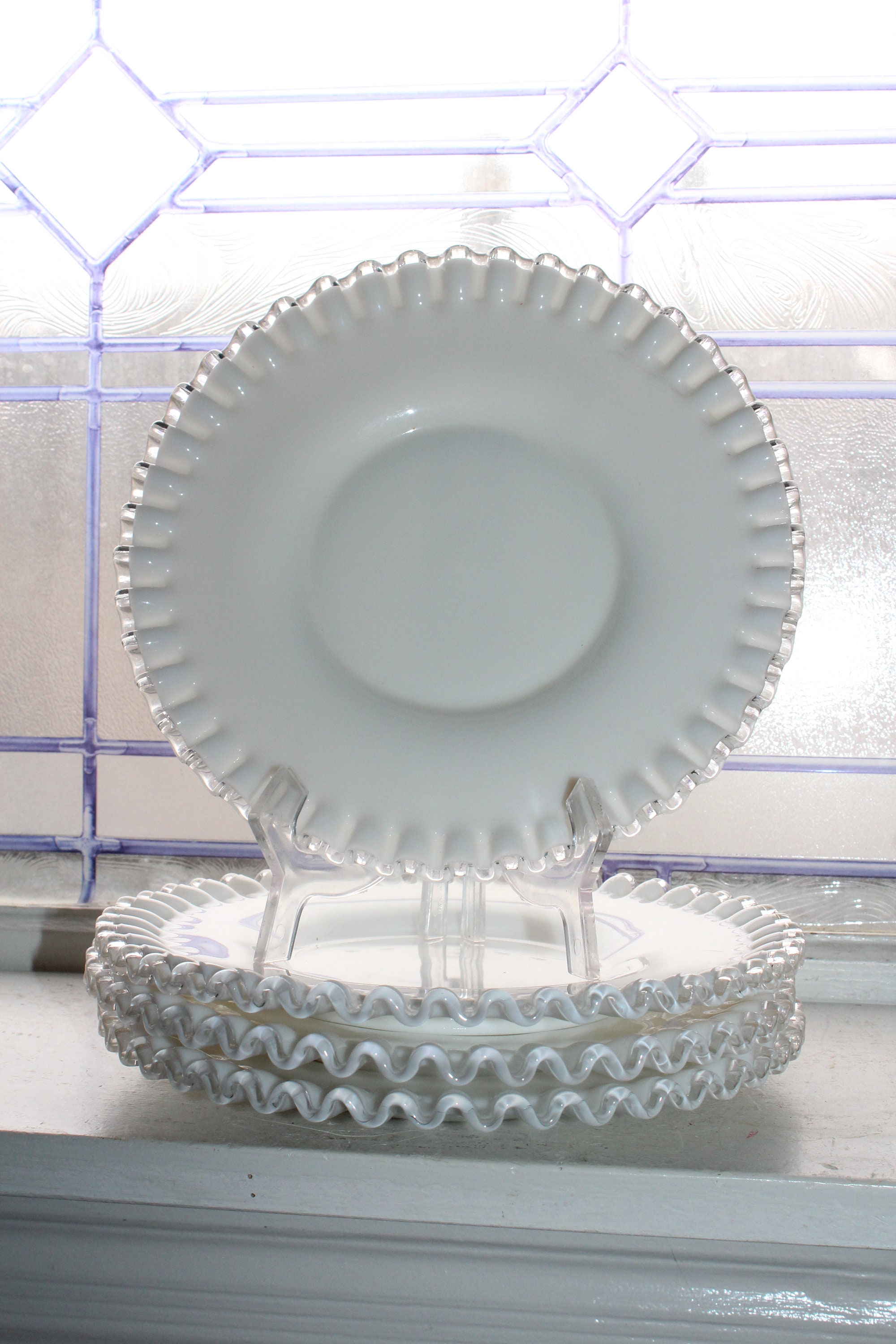 4 Fenton Silver Crest Dessert Luncheon Salad Plates Vintage Milk Glass