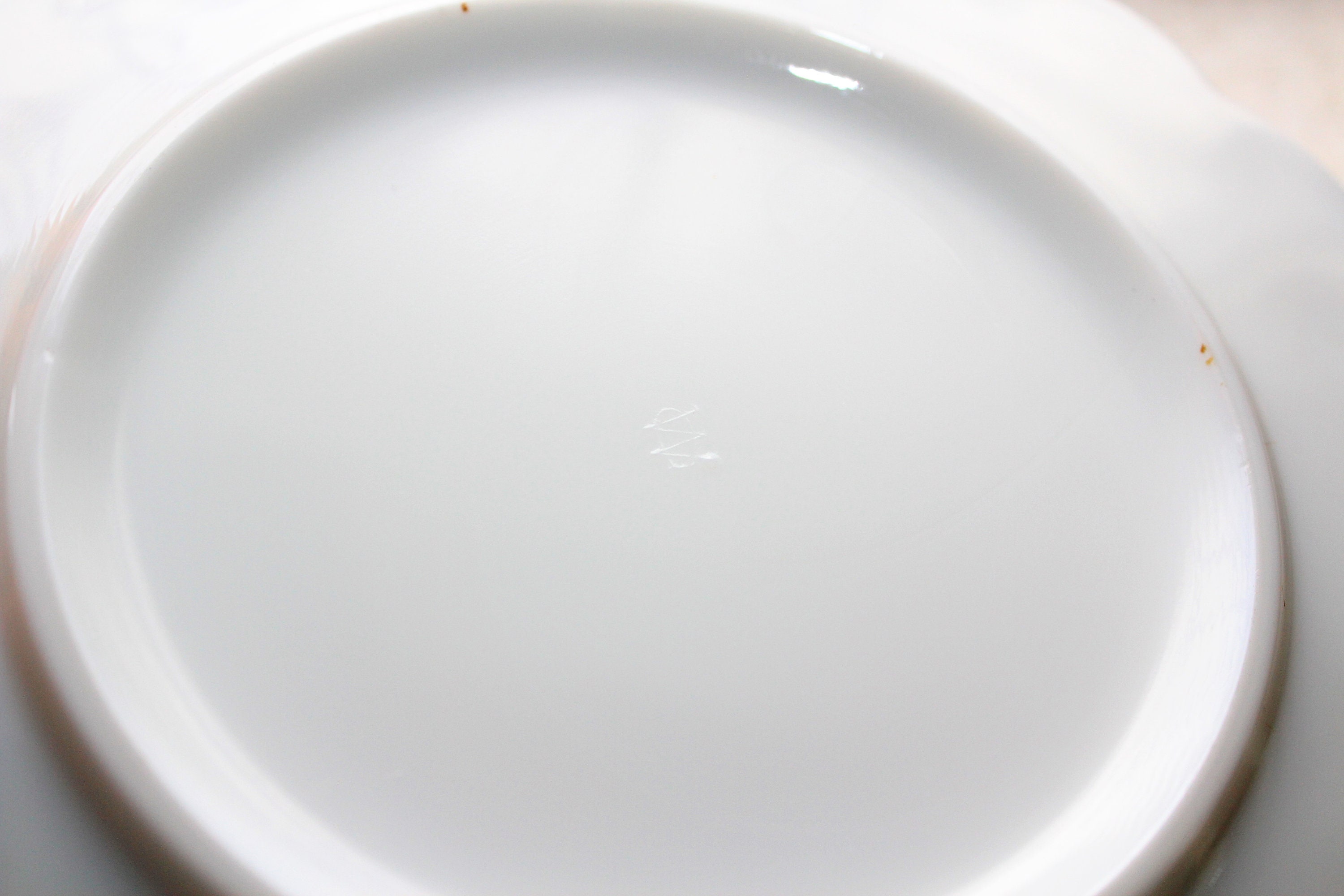 Westmoreland Milk Glass Dome Top Round Butter Dish Grapes Pattern