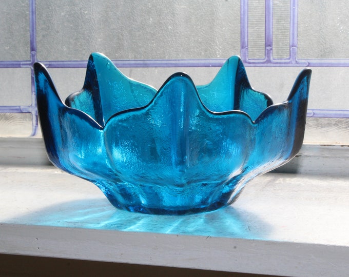 Vintage Mid Century Viking Glass Cobalt Blue Lotus Flower Bowl
