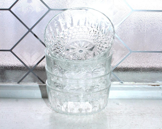 4 Vintage Arcoroc France Dessert Bowls Diamant Starburst