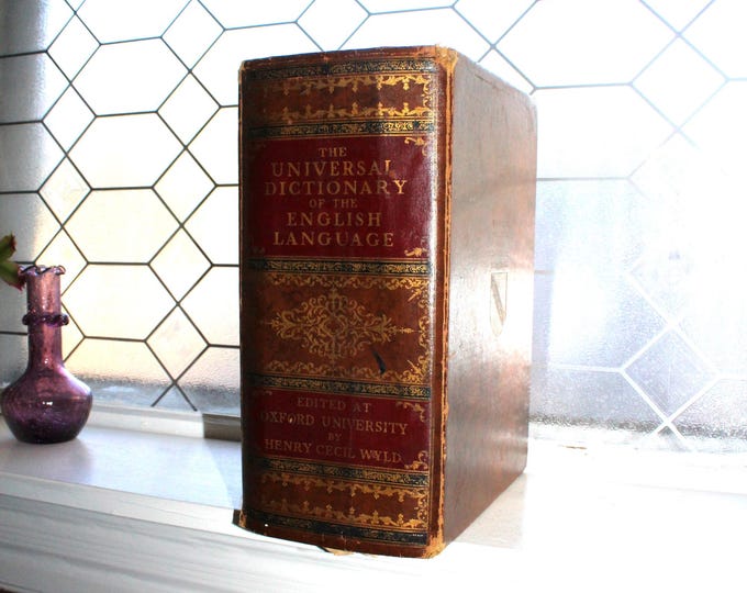 Huge Vintage 1938 Universal Dictionary of the English Language Oxford