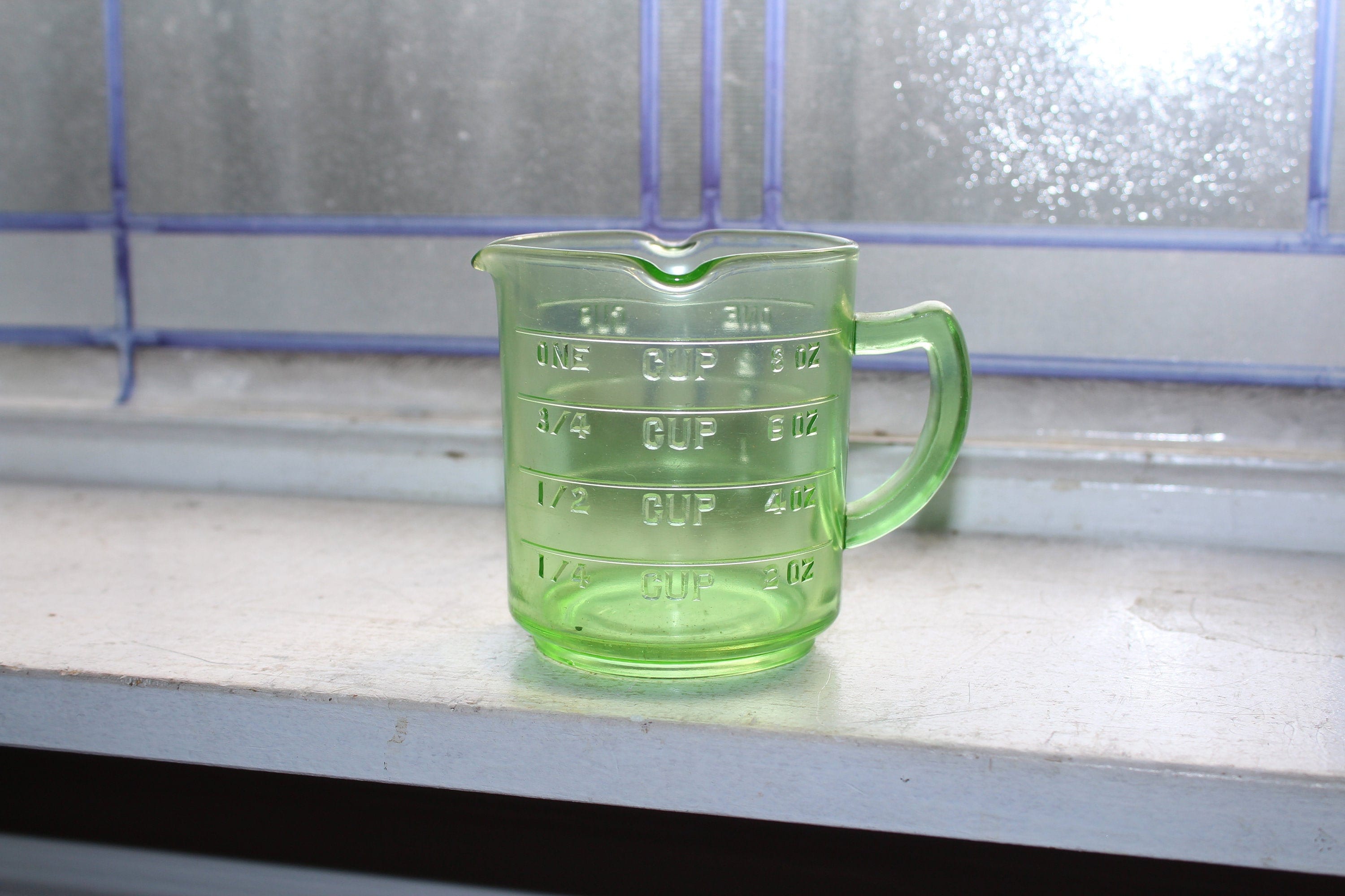 Green Glass One Cup Measuring Cup - Magnolia