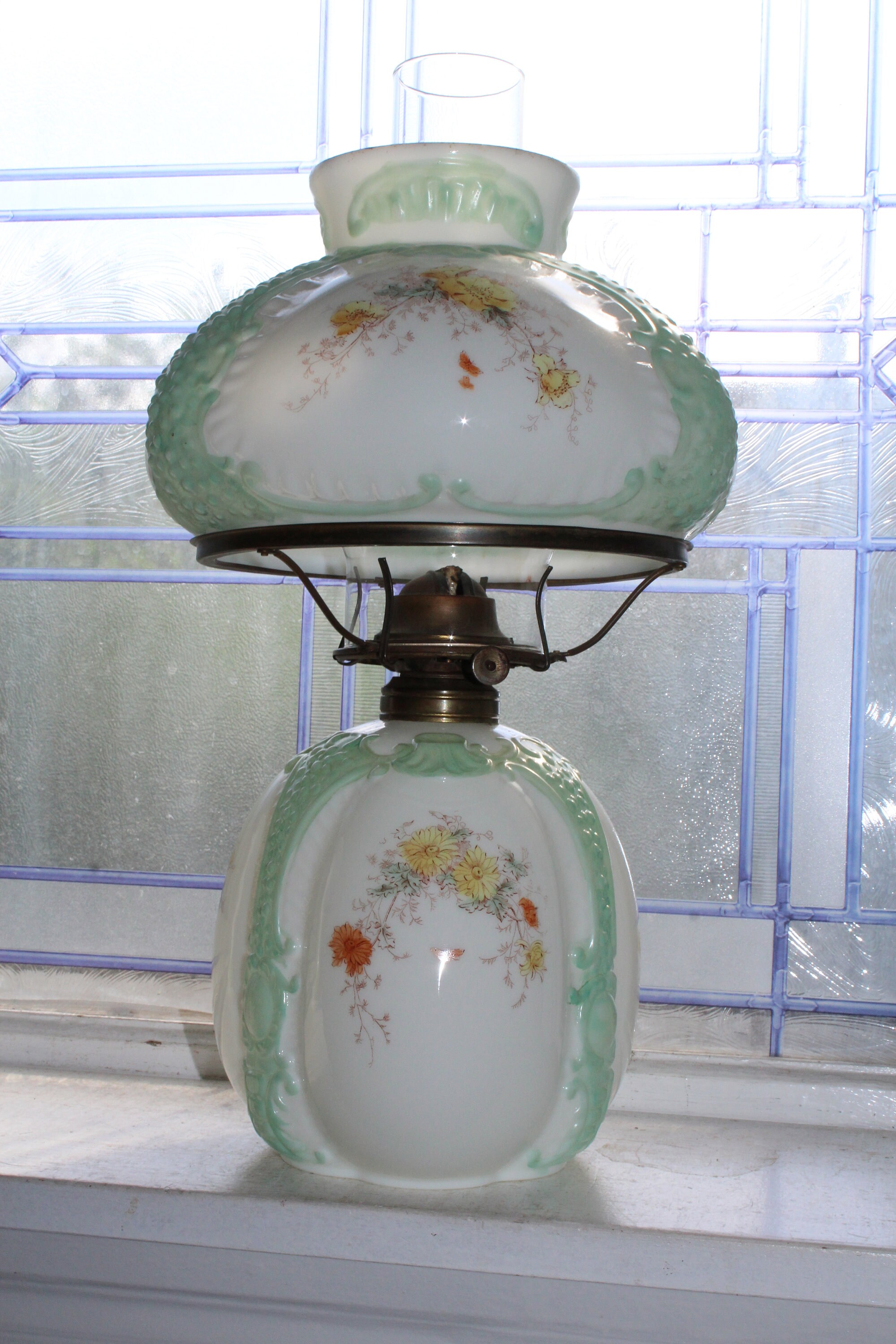 Antique Victorian Parlor Lamp 19th Century