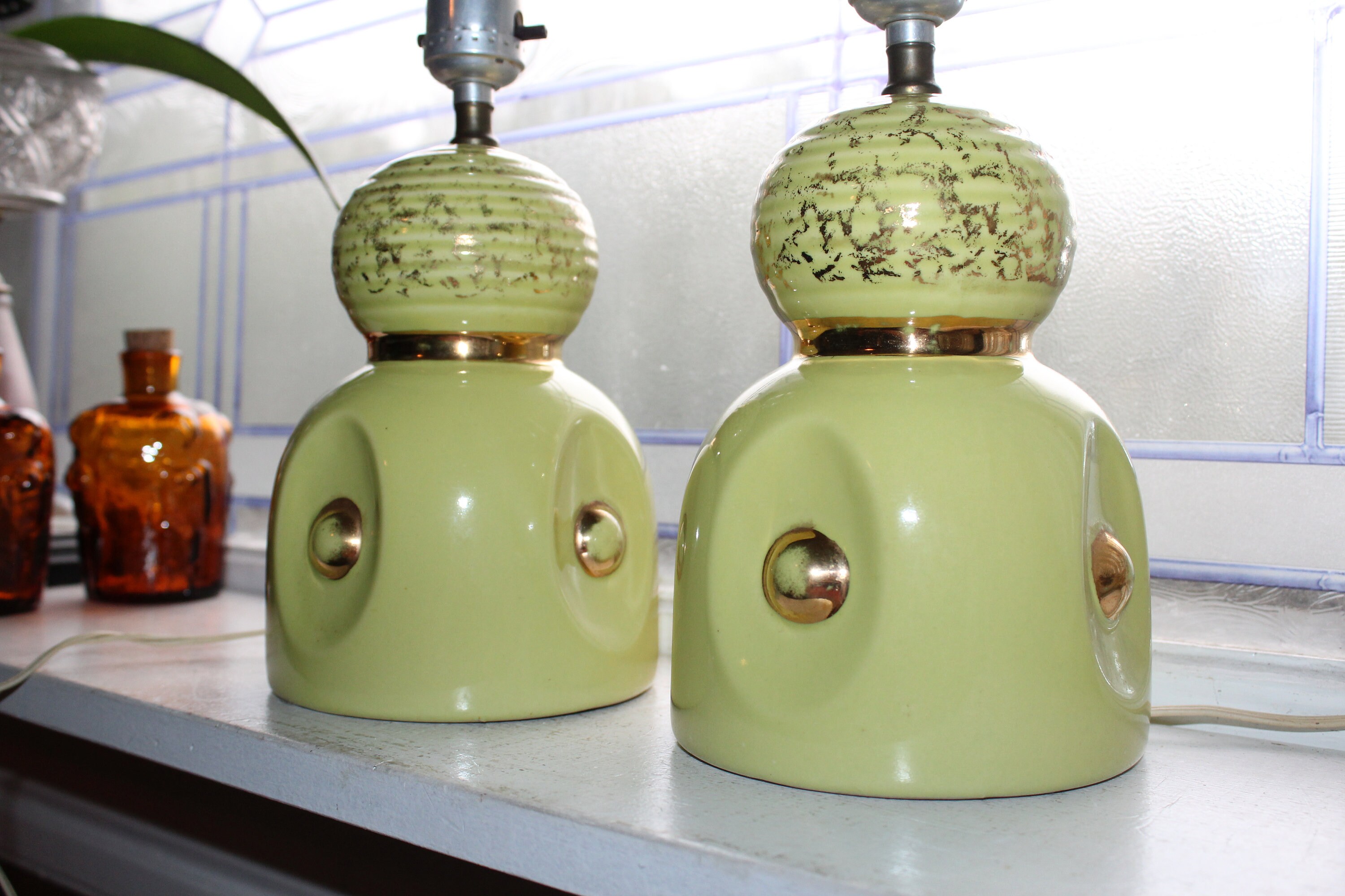 Mid Century Bedroom Lamps Pair Yellow and Gold Vintage 1950s