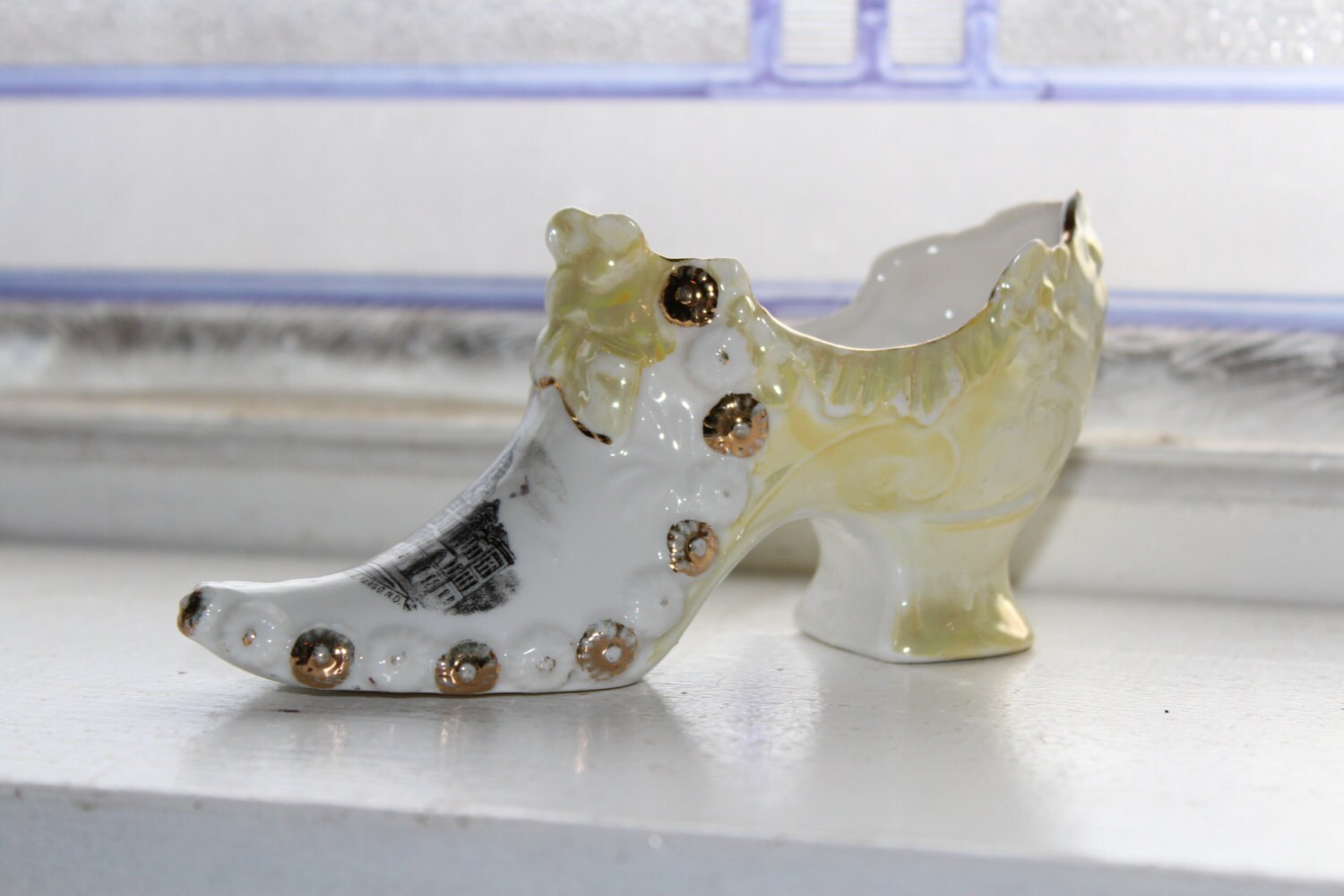 Antique Porcelain Shoe Souvenir Fargo North Dakota