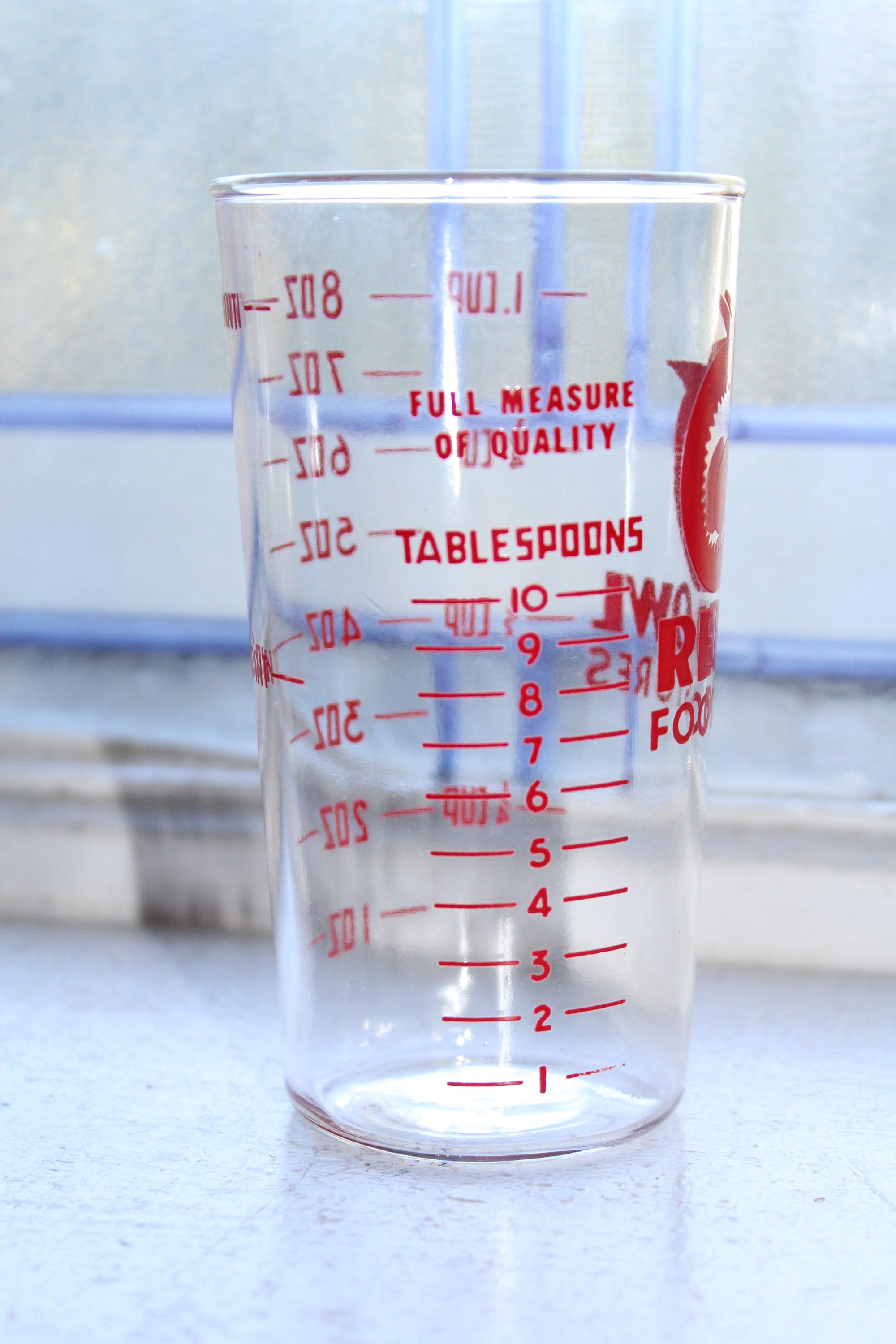 red-owl-stores-measuring-glass-vintage-in-store-promo