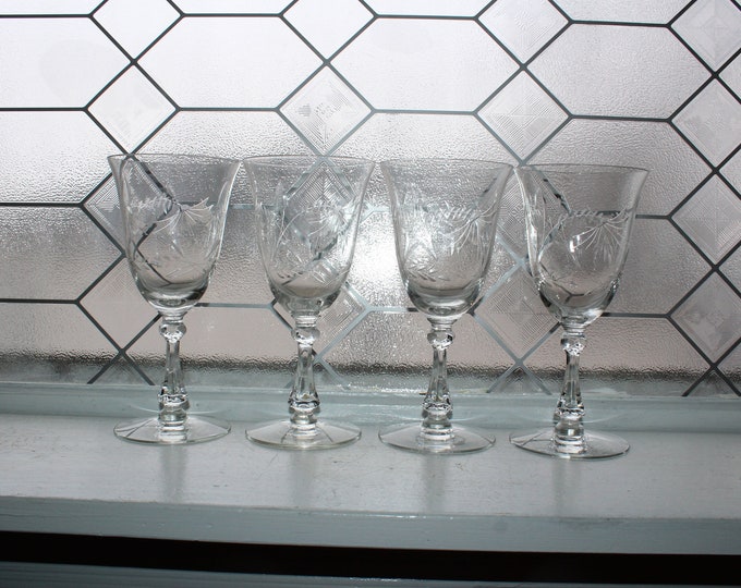 4 Art Deco Cambridge Cut Glass Wine Glasses Vintage Barware 1930s