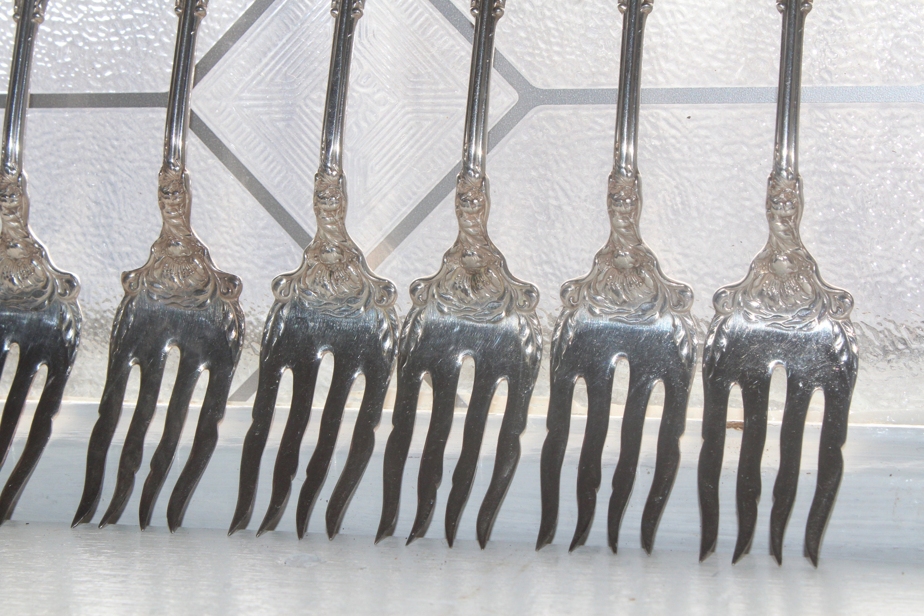 6 Antique Silverplate Salad Fish Forks Hanover Wm A Rogers SXR